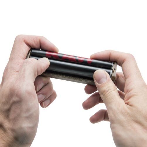 raw 110mm 2 way roller in hands