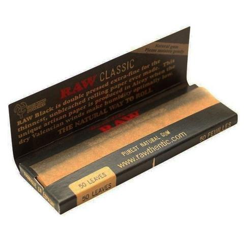 RAW Black Rolling Paper 1 ¼ Size open pack