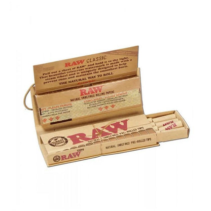 RAW Classic Connoisseur 1 ¼ size Paper with Pre-Rolled Tips