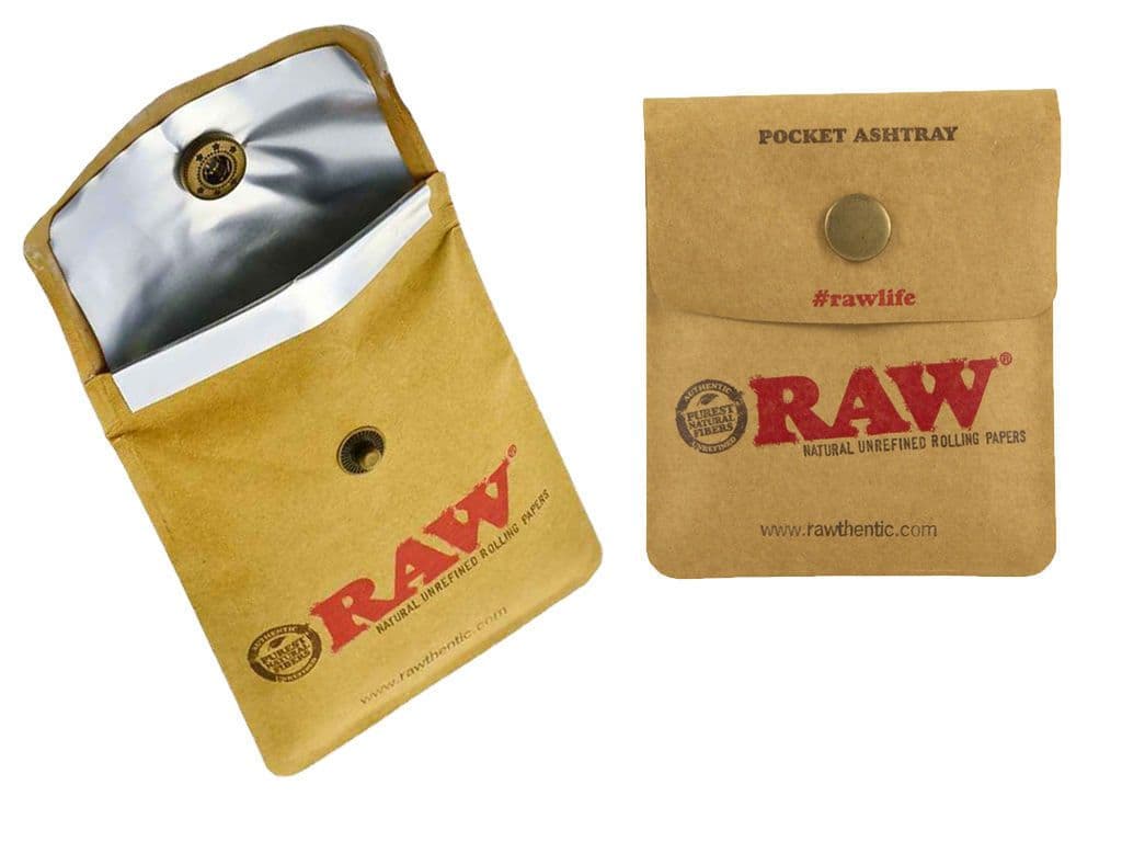 Raw tobacco pouch for storing tobacco