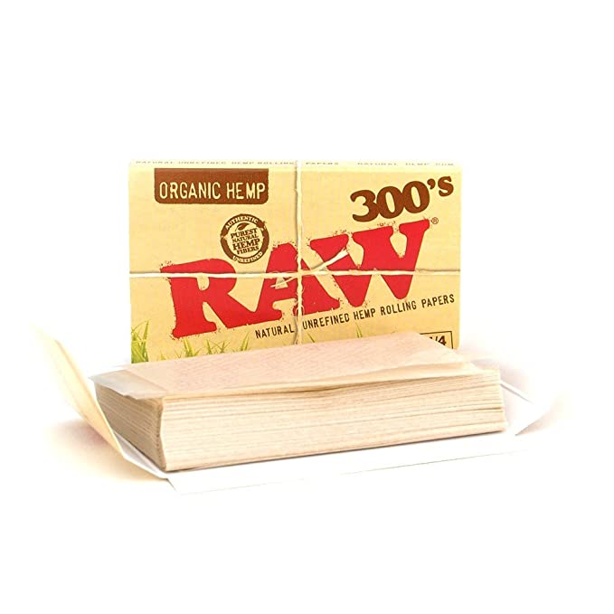 raw 300 sheets rolling paper 1 1/4 size open pack