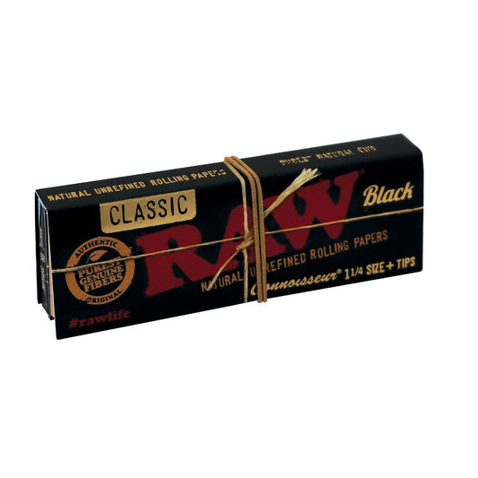 RAW Black Connoisseur Rolling Paper 1 1/4