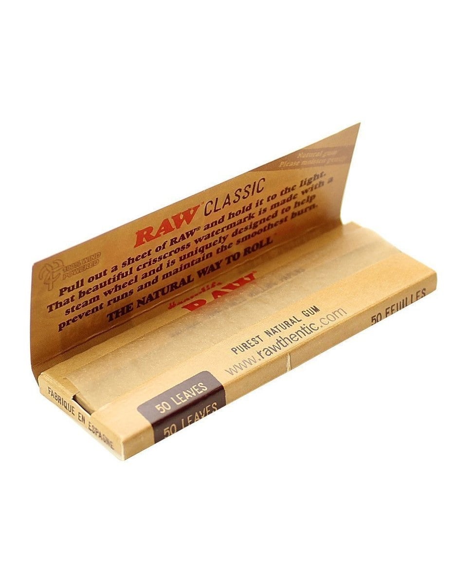 raw classic paper 1 1/4 rolling paper